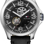 Czarna tarcza open-heart ze skórzanym paskiem – zdjęcie główne