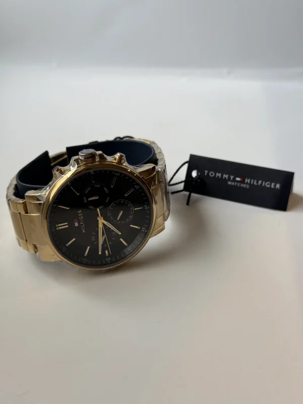 Czarna tarcza open-heart 1710589 z mesh bransoletą 22 mm – zdjęcie 6