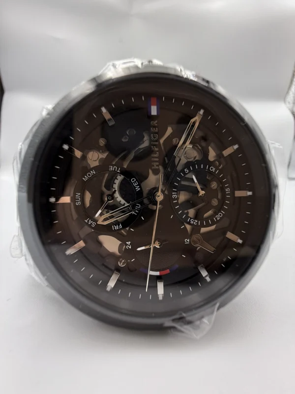 Czarna skeleton tarcza 1710478 na bransolecie PVD 21 mm – zdjęcie 2