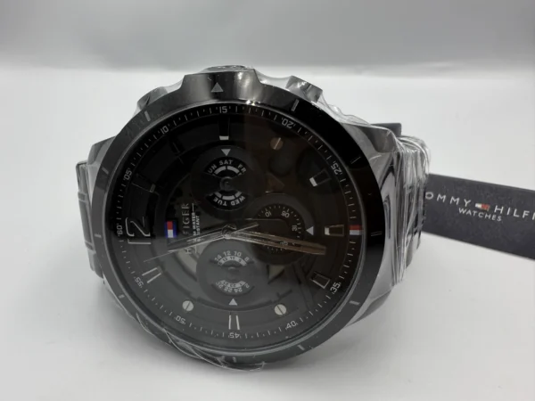 Czarna skeleton tarcza Ø50 mm 1710494 z stalową bransoletą 24 mm – zdjęcie 3