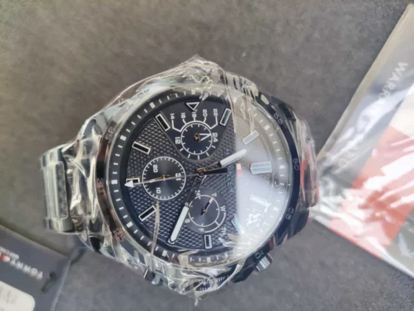 Zegarek męski Tommy Hilfiger Decker 1791560 granatowa stalowa bransoleta chronograf – zdjęcie 3