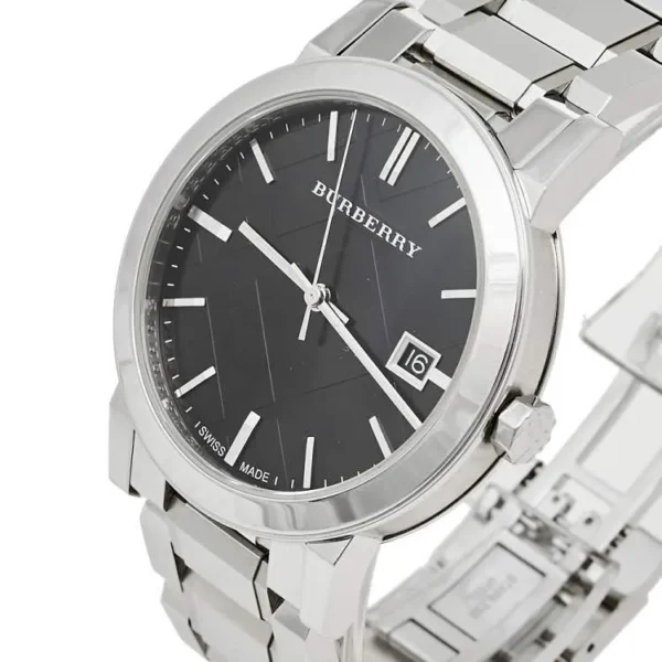 Zegarek Burberry BU9001 – ujęcie tarczy i koperty