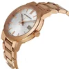 Zegarek Burberry BU9004 – ujęcie tarczy i koperty