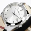 Zegarek Burberry BU9022 – ujęcie tarczy i koperty