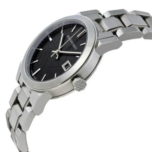 Zegarek Burberry BU9101 – ujęcie tarczy i koperty
