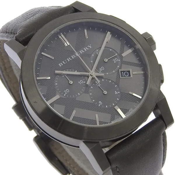 Zegarek Burberry BU9364 – ujęcie tarczy i koperty